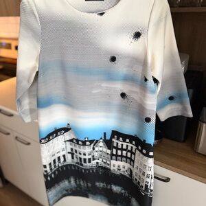 Cop.Copine Artistic Blue and White Tunic